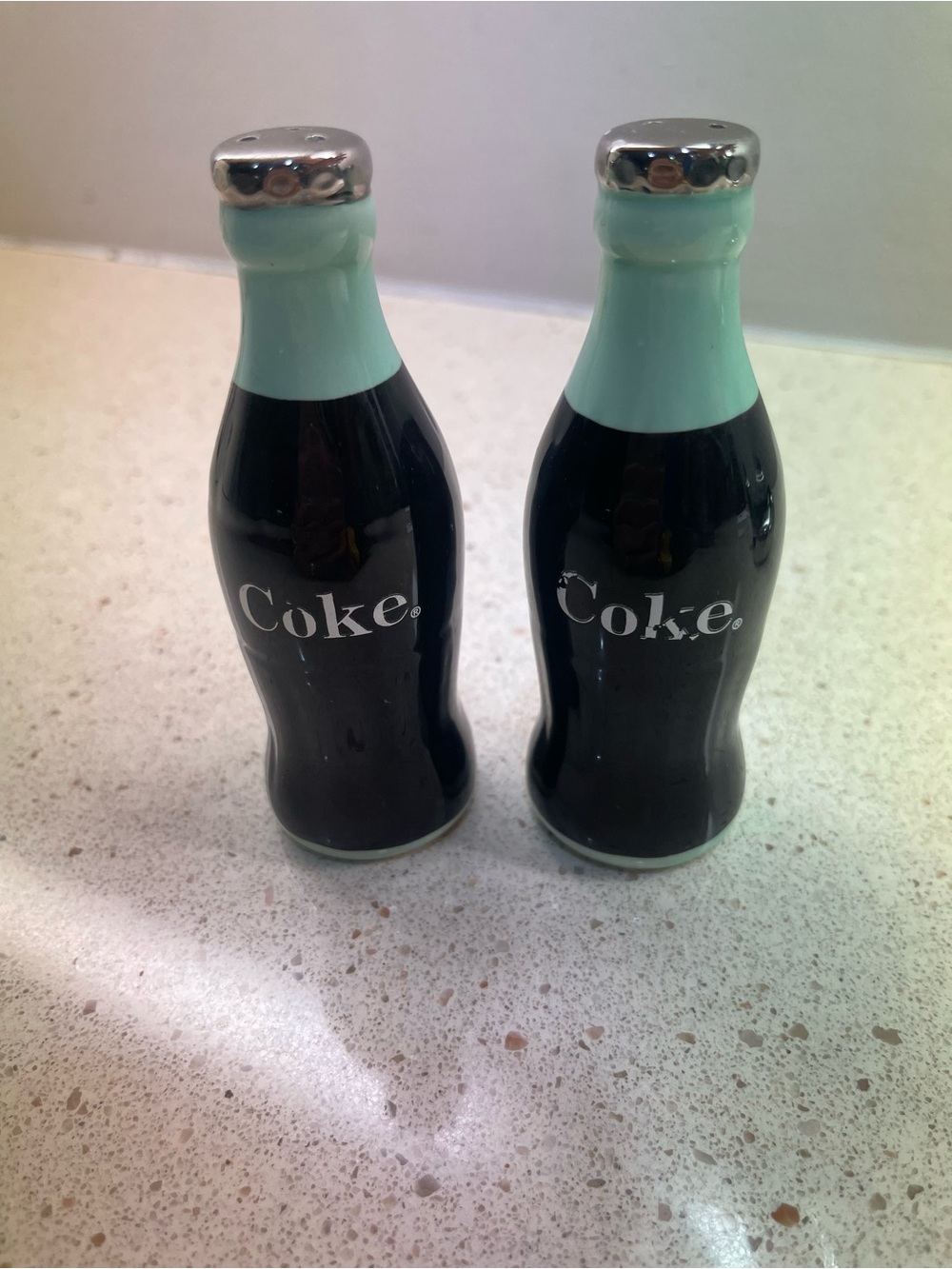 Mint Green Top Salt and Pepper Shakers - Modern Kitchen Set - Picture 4 of 10